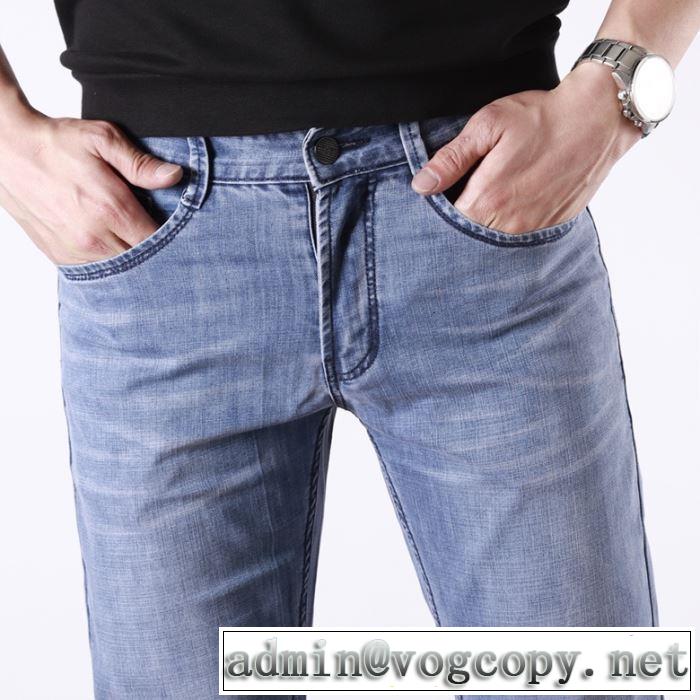 ヒューゴボスジーパン パンツ 2019年春夏シーズンの人気 HUGO BOSS 大人らしく仕上げ
