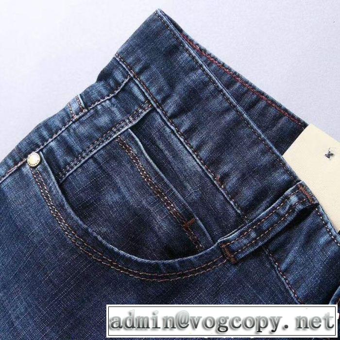 暑い今こそ活躍させたい！ 2019SSのトレンド商品 バーバリー BURBERRY ストレートデニムパンツ