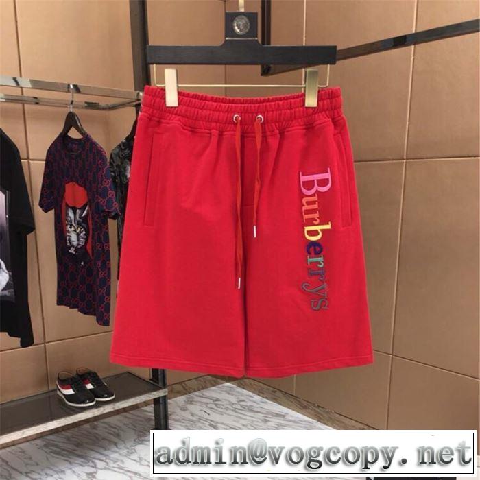 2019年の夏のマスト 春夏のトレンドアイテム バーバリー BURBERRY ブランド ジーンズ
