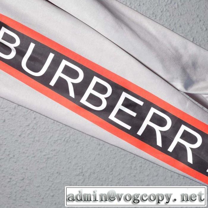 高級感が好評です 2019春夏のトレンド新商品 バーバリー BURBERRY ブランド ジーンズ