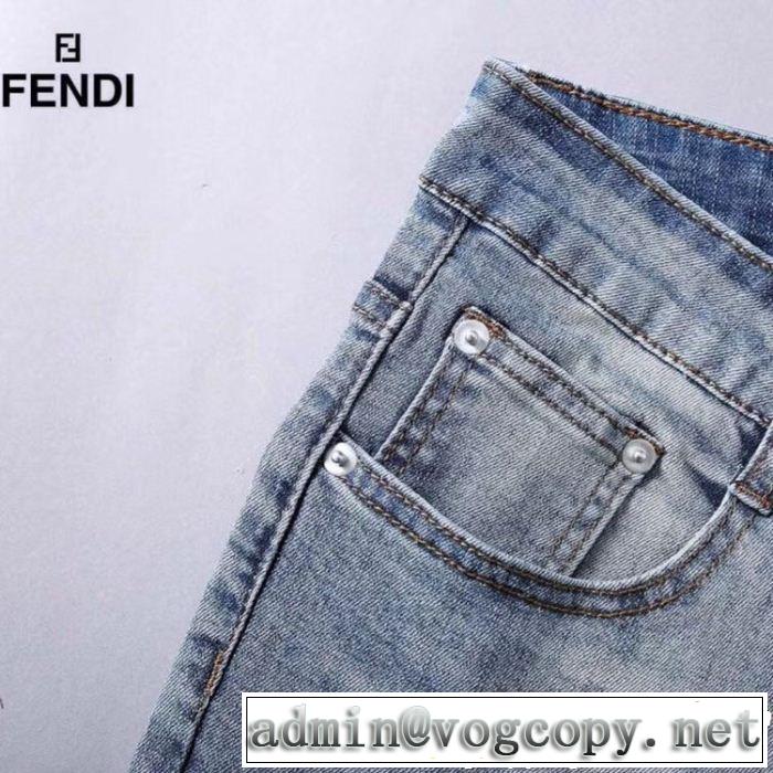 FENDI フェンディ ストレートデニムパンツ 2019夏色っぽさ きちんと感が抜群