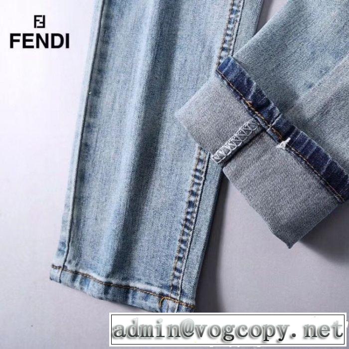 FENDI フェンディ ストレートデニムパンツ 2019夏色っぽさ きちんと感が抜群