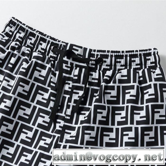 3色可選 【2019年】夏のファッショ 春夏シンプルファッションでOK！フェンディ FENDI ブランド ジーンズ