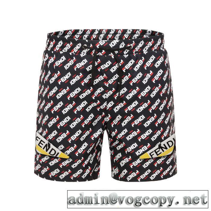 魅力的なカラー使い フェンディ FENDI ブランド ジーンズ 2019春夏のトレンド新商品