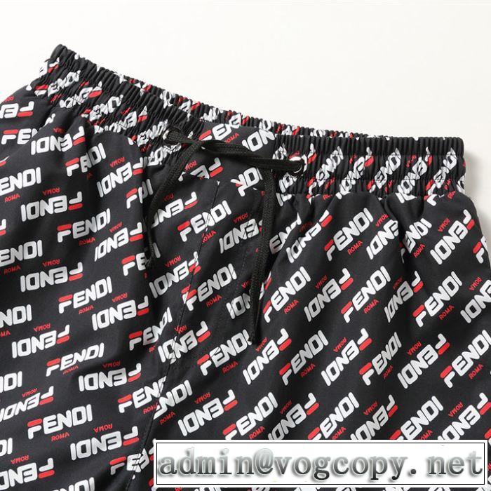 魅力的なカラー使い フェンディ FENDI ブランド ジーンズ 2019春夏のトレンド新商品