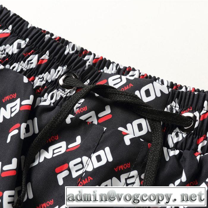 魅力的なカラー使い フェンディ FENDI ブランド ジーンズ 2019春夏のトレンド新商品