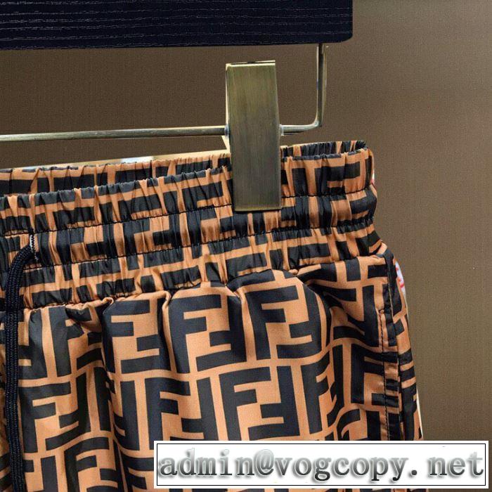 《2019年》今、注目のストリート 3色可選 ブランドの話題の新作も！ フェンディ FENDI ブランド ジーンズ