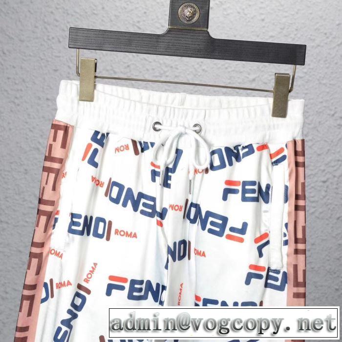 すっきりした印象に 《2019年》今、注目のストリート フェンディ FENDI ブランド ジーンズ