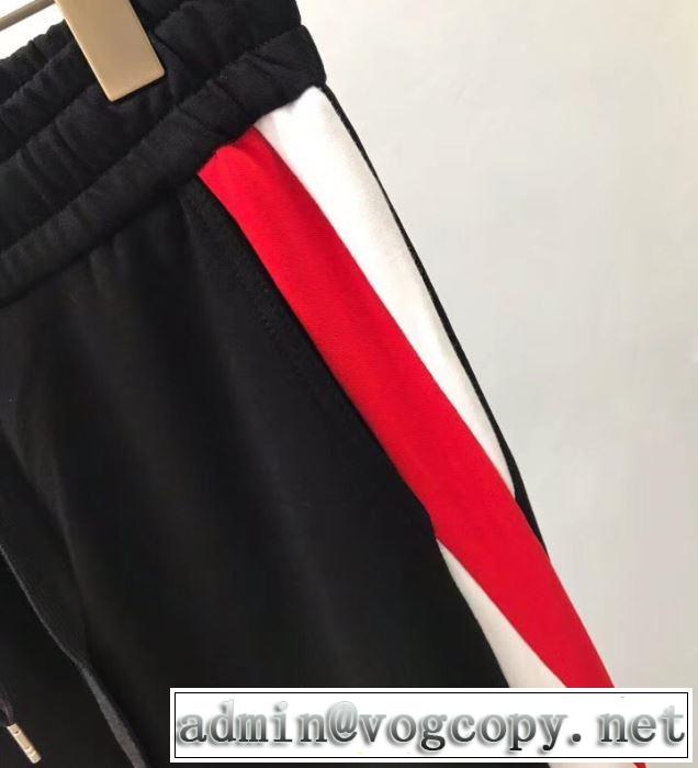 フェンディ主張性もカジュアルさ  FENDI チノパン【2019年】夏のファッション 上品なリラックス感