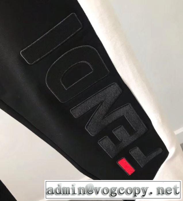 フェンディ主張性もカジュアルさ  FENDI チノパン【2019年】夏のファッション 上品なリラックス感