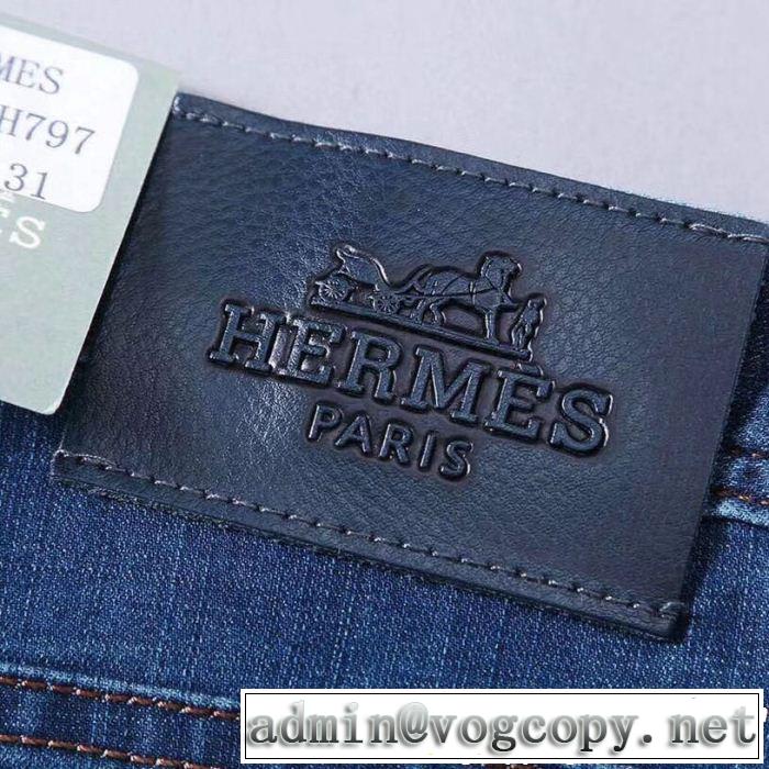 HERMES ストレートデニムパンツ エルメス 2019春夏も引き続きトレンド キレイめ感が強い