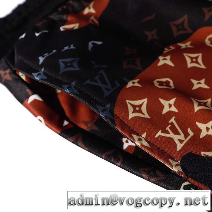 ジーンズ 2019春夏のトレンド新商品     魅力的なカラー使い ルイ ヴィトン LOUIS VUITTON ブランド