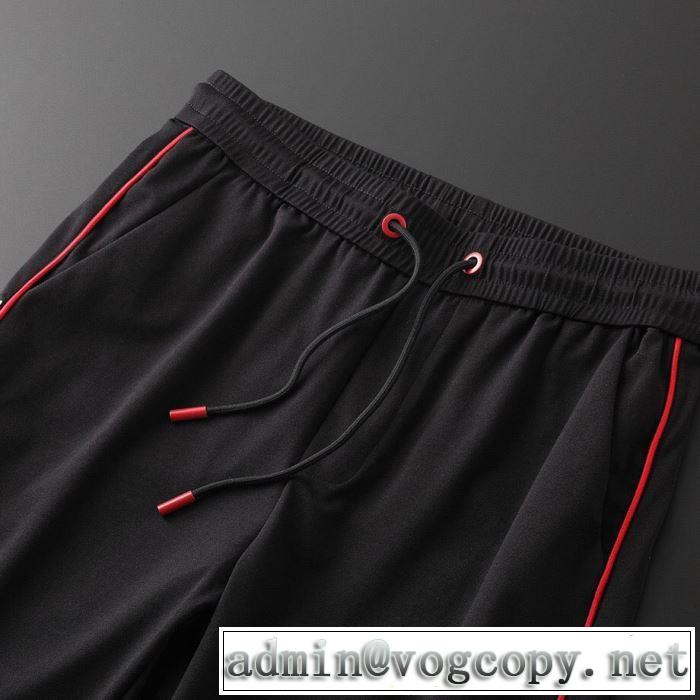 夏っぽさ新作アイテム 2019年春夏のトレンドアイテム モンクレール MONCLER デニムパンツ