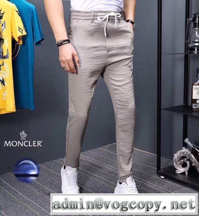 今から夏まで活躍する モンクレール MONCLER デニムパンツ  2019春夏のトレンド新商品  2色可選
