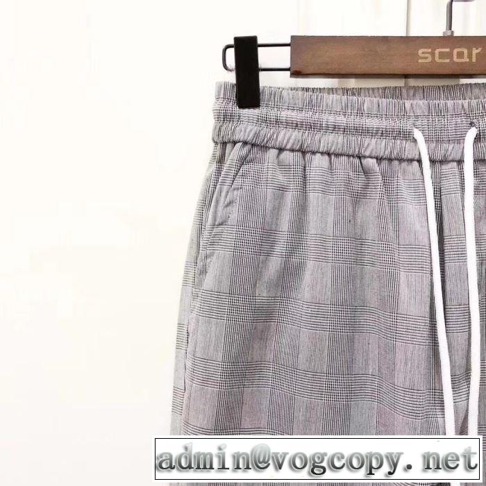 THOM BROWNE 《2019年》今、注目のストリートスエットパンツ  夏のコーデには欠かせない トムブラウン