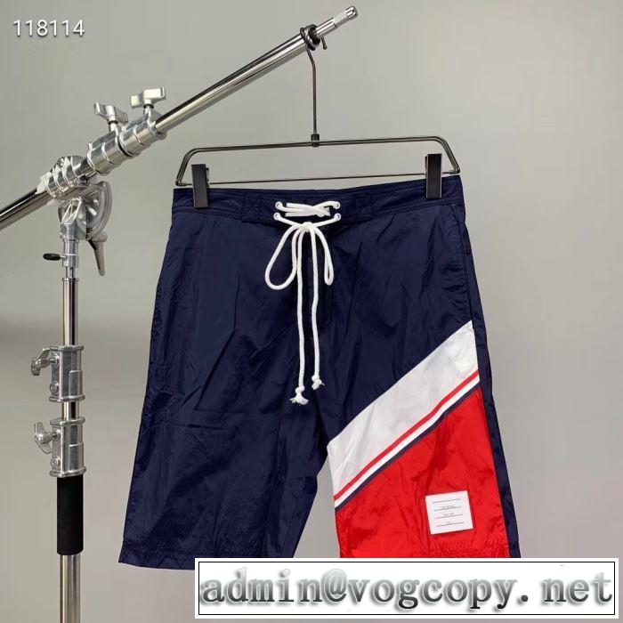 トムブラウン2019春夏は人気定番  THOM BROWNE スエットパンツ リラックス感のある着こなし