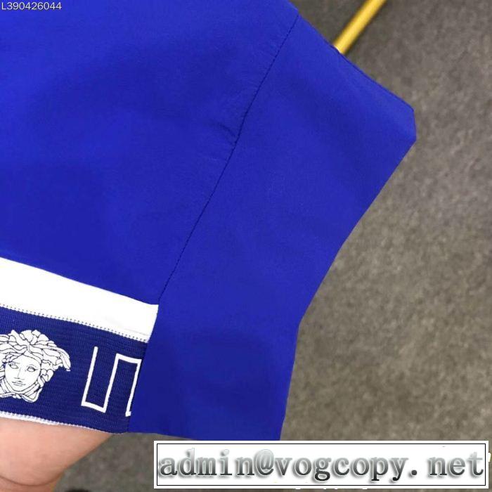 る春夏おすすめの人気商品 ヴェルサーチVERSACE デニムパンツ 2019春夏の大注目トレンド