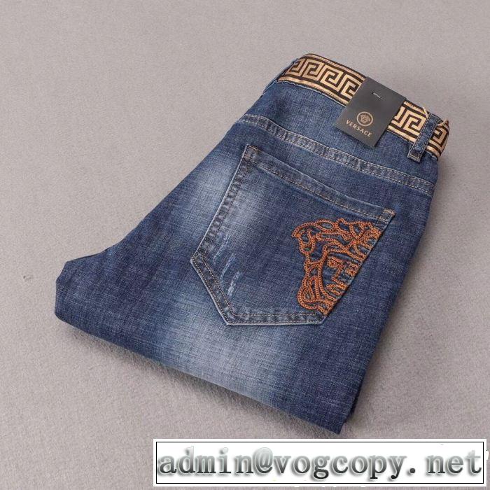 テーパードデニムパンツ 2019夏ファション新品 人気夏ファションおすすめ ヴェルサーチVERSACE