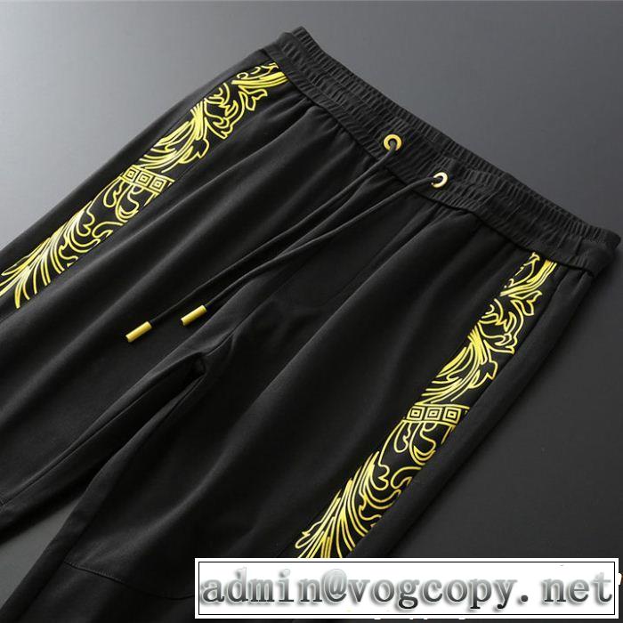 派手にはなりすぎず ヴェルサーチVERSACE チノパン 春夏の流行り2019新品 トレンド感があって涼しげ