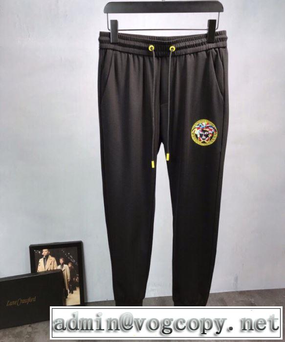 ヴェルサーチVERSACE デニムパンツ 春夏の流行り2019新品 おしゃれデザインも大人気