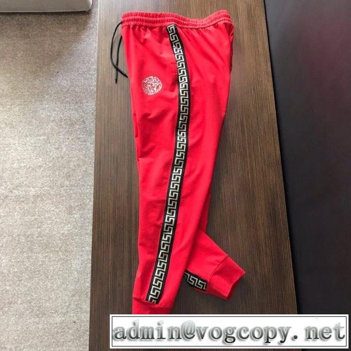 デニムパンツオシャレ印象で人気の高い 2019年春夏シーズンの人気 2色可選  ヴェルサーチVERSACE