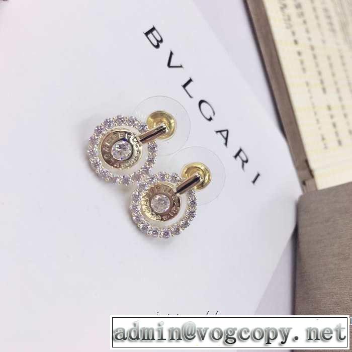 ピアス  オススメしたい最新注目ファション ブルガリ BVLGARI おすすめ大人かわいい着こなし  2色可選