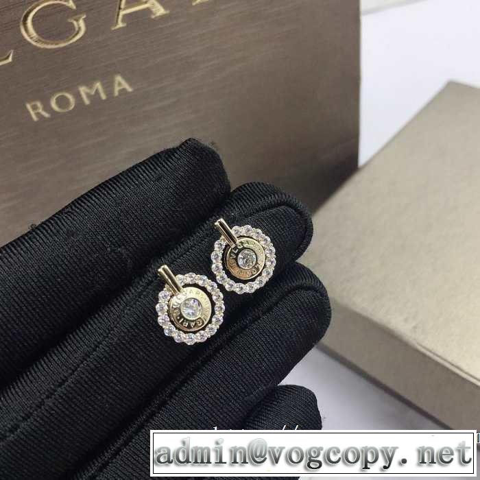 ピアス  オススメしたい最新注目ファション ブルガリ BVLGARI おすすめ大人かわいい着こなし  2色可選