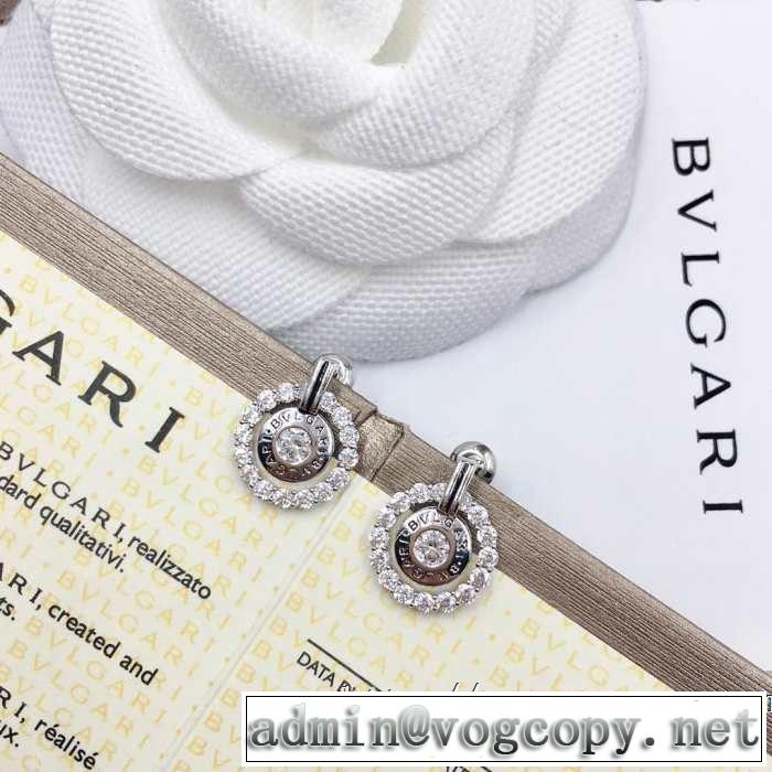 ピアス  オススメしたい最新注目ファション ブルガリ BVLGARI おすすめ大人かわいい着こなし  2色可選
