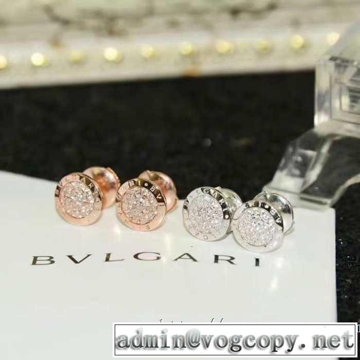 きちんと感が抜群 ブルガリ2019年の夏のマスト  BVLGARI 夏の大人カジュアルスタイル ピアス  3色可選