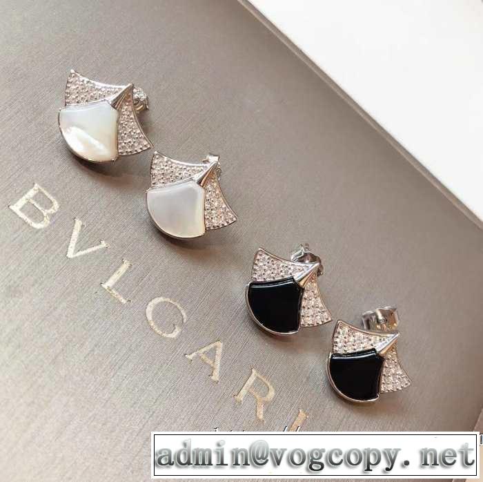 ブルガリ BVLGARIぜひ今年のトレンドをチェック  ピアス 2019年春夏流行ファッション 2色可選 ちょっと大人の印象