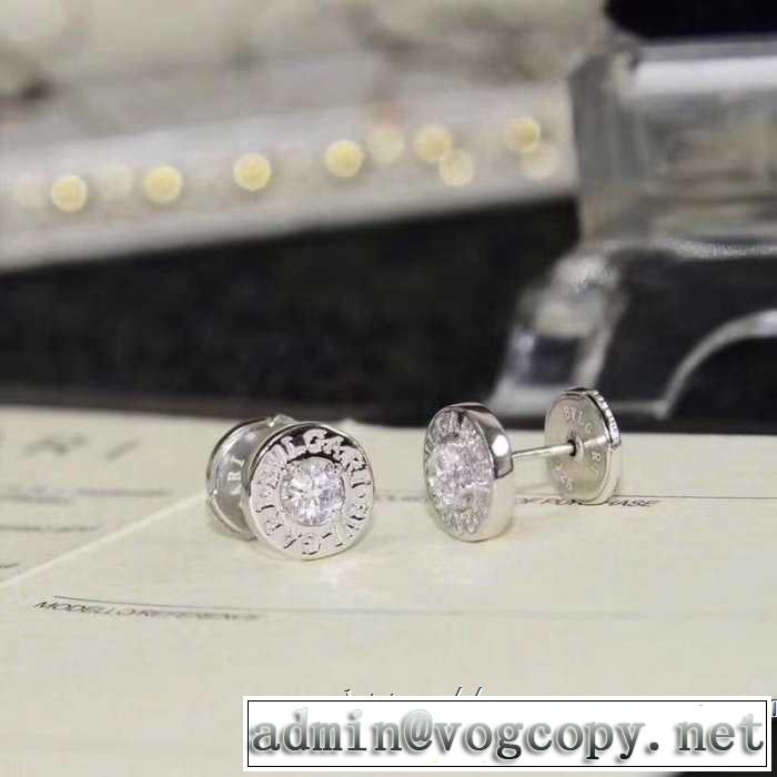 目を引く春夏トップス  2色可選  ブルガリ 春夏！大人カジュアル BVLGARI ピアス 【2019年】夏のファッション