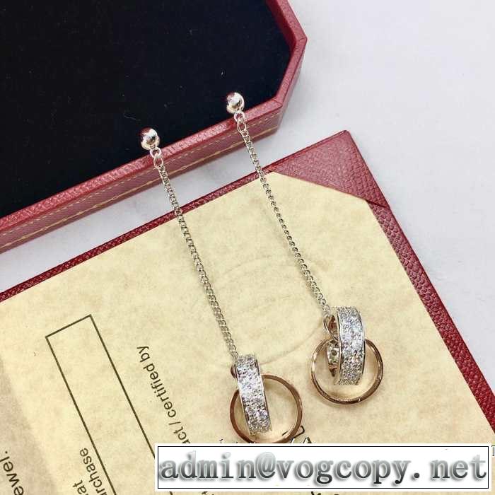 カルティエ CARTIER 優しい雰囲気スタイリッシュに ピアス 【2019年】夏のファッション 今季流行りの人気新作