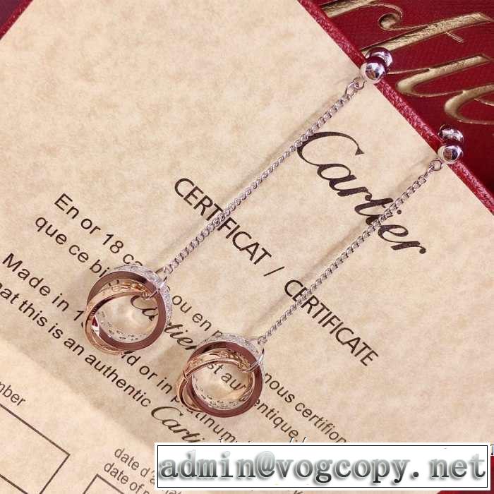 カルティエ CARTIER 優しい雰囲気スタイリッシュに ピアス 【2019年】夏のファッション 今季流行りの人気新作