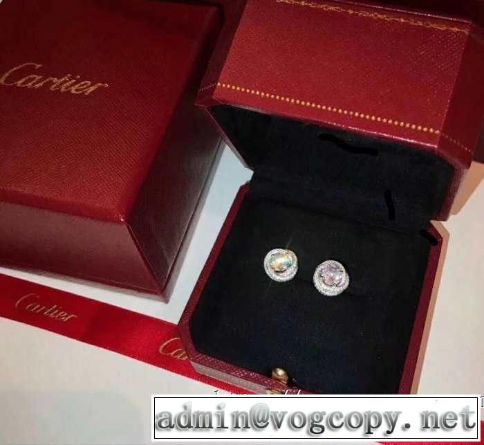 気持ちいい真夏日にぴったり ピアス おしゃれな夏ファッション2019 カルティエ CARTIER  欠かせない限定アイテム