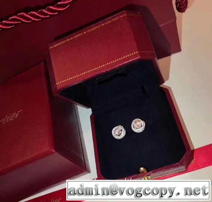 気持ちいい真夏日にぴったり ピアス おしゃれな夏ファッション2019 カルティエ CARTIER  欠かせない限定アイテム