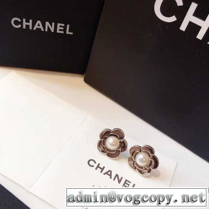 ピアス オススメしたい最新注目ファション CH CH 2019春夏人気トレンドアイテム 春夏らしい華やか