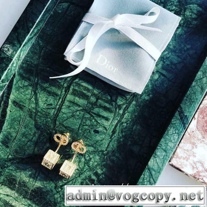 ピアス トレンド感があって涼しげ ディオール 2019年夏の一押しファッションアイテム DIOR 夏ファッションのおすすめ