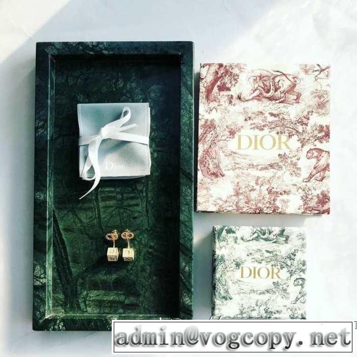ピアス トレンド感があって涼しげ ディオール 2019年夏の一押しファッションアイテム DIOR 夏ファッションのおすすめ