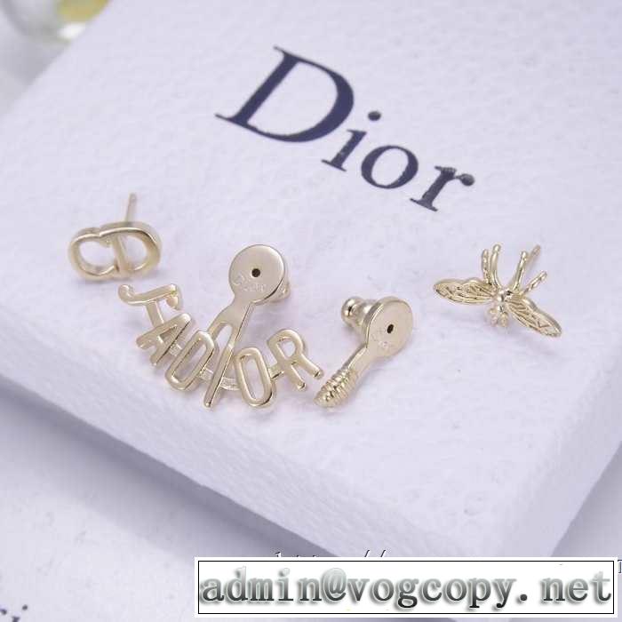 大人の可愛さを引き立て ディオール 大人カジュアル夏ファッション2019 DIOR ピアス キレイめ感が強い
