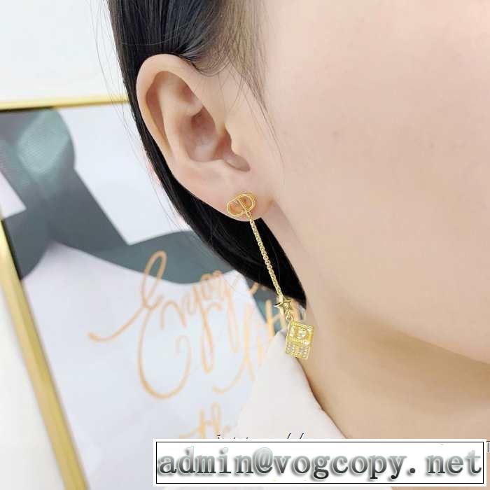 人気ストリートブランド新品 ディオール 柔らかい印象に上質 DIOR 2色可選 【2019春夏】最新コレクション ピアス