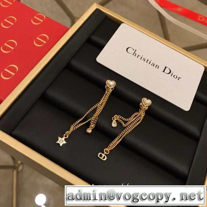 人気夏ファションおすすめ ディオール2019春夏のトレンド新商品  DIOR ピアス 素敵カジュアルの春夏コレクション