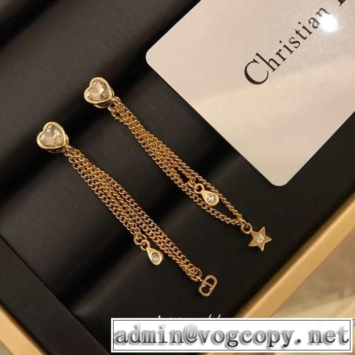 人気夏ファションおすすめ ディオール2019春夏のトレンド新商品  DIOR ピアス 素敵カジュアルの春夏コレクション