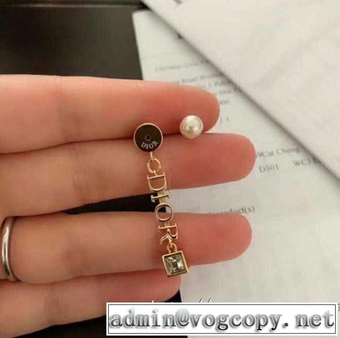ディオール DIOR 夏っぽさ新作アイテム 2019春夏トレンドアイテム ピアス 今流行りの最新コレクション