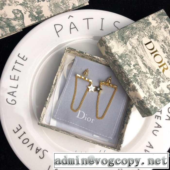 2019夏色っぽさ ディオール DIOR おしゃれデザインも大人気 夏の王道　適度な上品さ ピアス 夏らしい爽やかさ