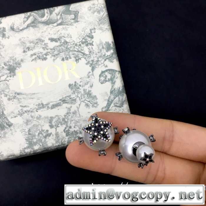 オシャレな印象に ディオール 2019春夏も引き続き人気セール DIOR おしゃれ上級者に挑戦 ピアス 春夏らしい華やか