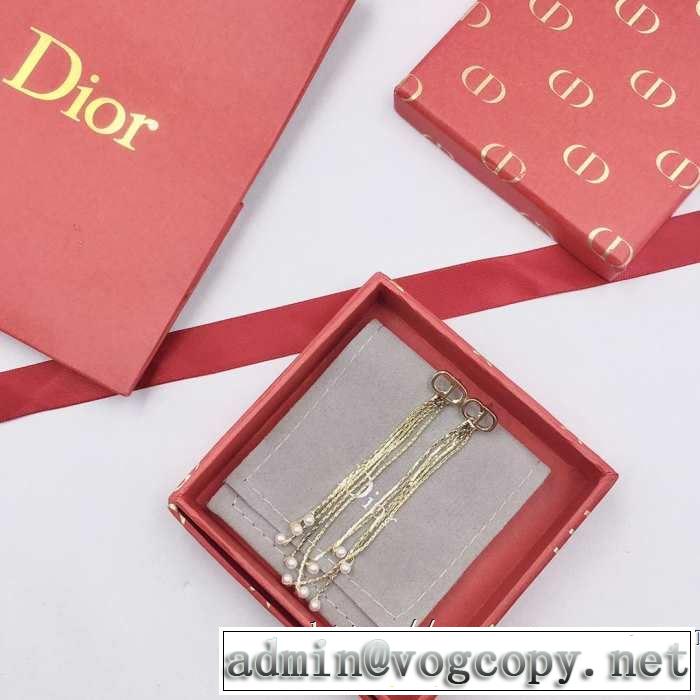 夏らしい抜け感を演出し ディオール おすすめな大人のトレンド DIOR 2019年春夏シーズンの人気 ピアス