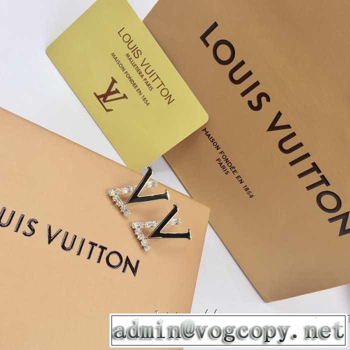 夏の王道　適度な上品さ ルイ ヴィトン 2019春夏も引き続き人気セール LOUIS VUITTON オシャレな印象に ピアス