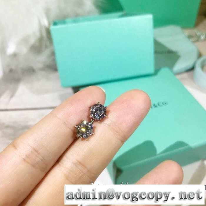 2019年最新ファッション ティファニー Tiffany&Coリッチな印象に  ピアス リラックススタイルが実現