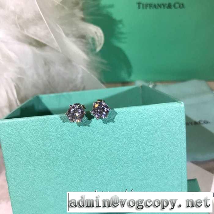 2019年最新ファッション ティファニー Tiffany&Coリッチな印象に  ピアス リラックススタイルが実現