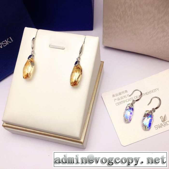 2019年春夏流行ファッション 大人の可愛さを引き立て スワロフスキー SWAROVSKI 2色可選 イヤリング